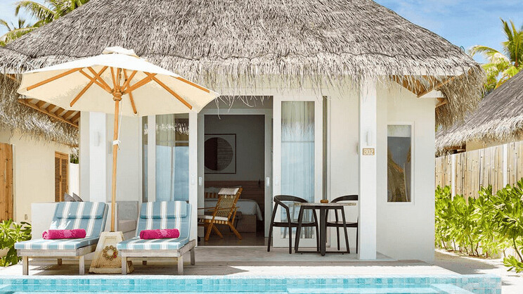  Family Beach Villa with Pool